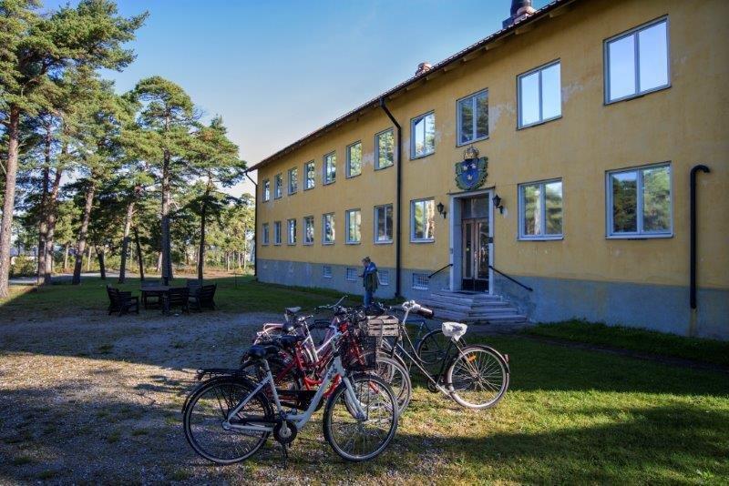 Oestra Flygeln Bunge Vandrarhem Faroesund Exterior foto